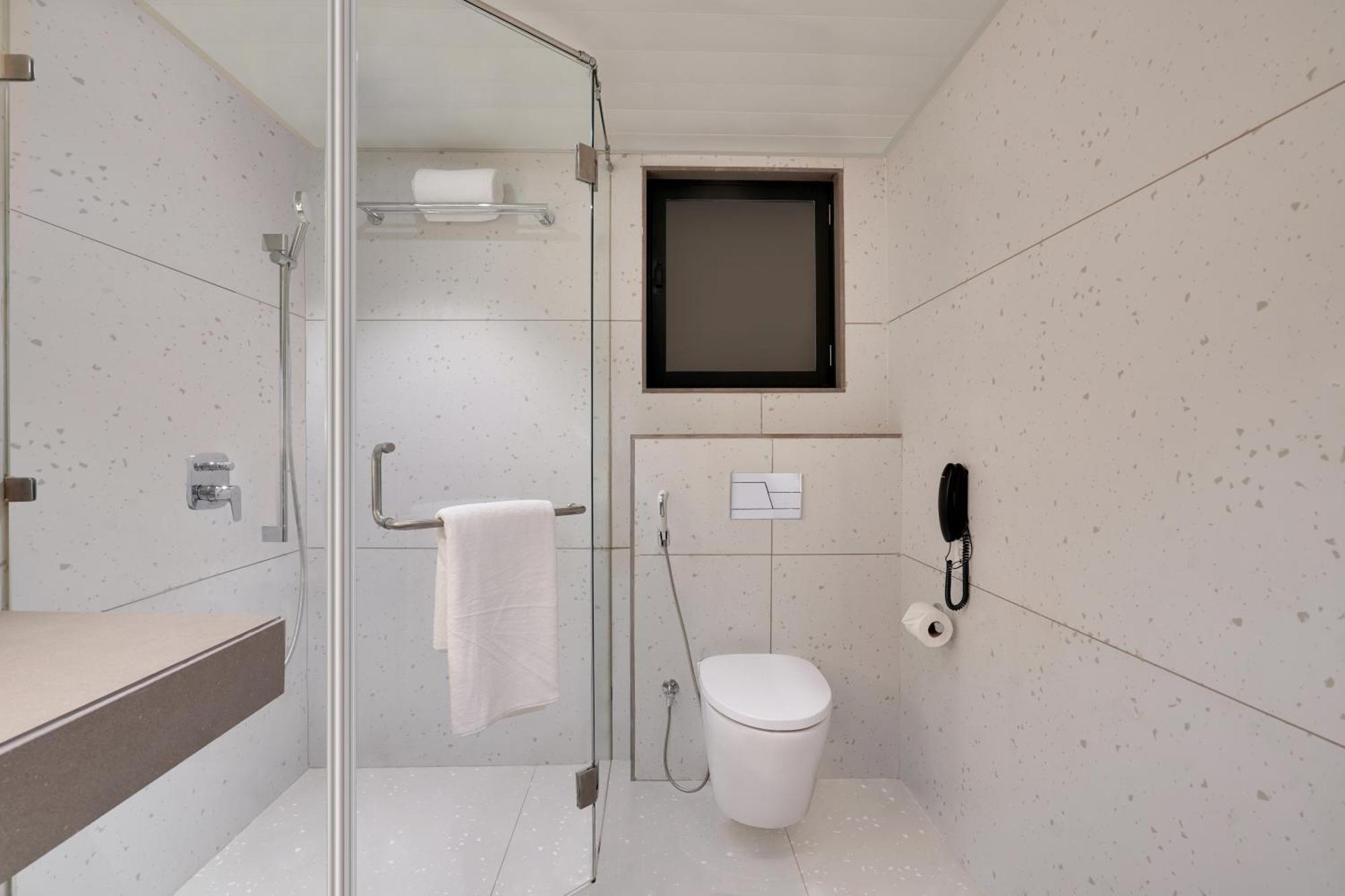 Lemon Tree Hotel, Rajkot Dış mekan fotoğraf
