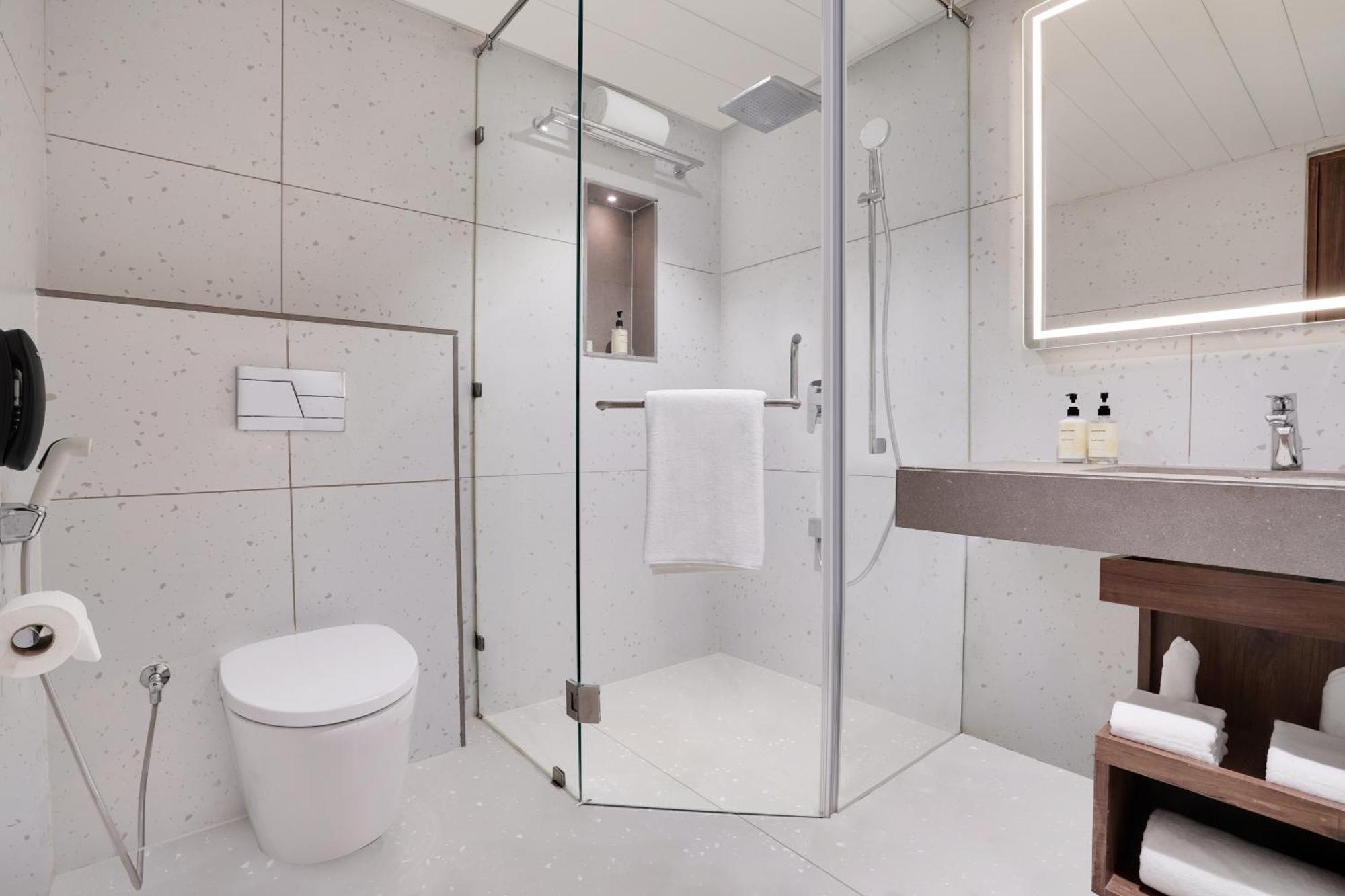 Lemon Tree Hotel, Rajkot Dış mekan fotoğraf